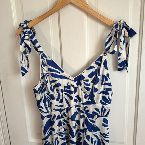 ALEXIS for Target // Blue Print Botanical Tie Strap Assymetrical Hem Dress - Picture 4 of 8